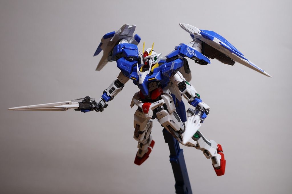 フレームだけの塗装ですがトップコートを吹くことで塗装したものに近づきました。