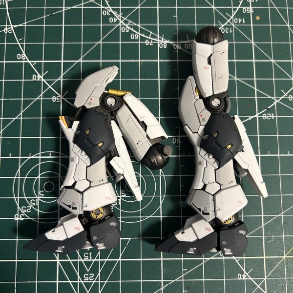 RG νガンダム　脚