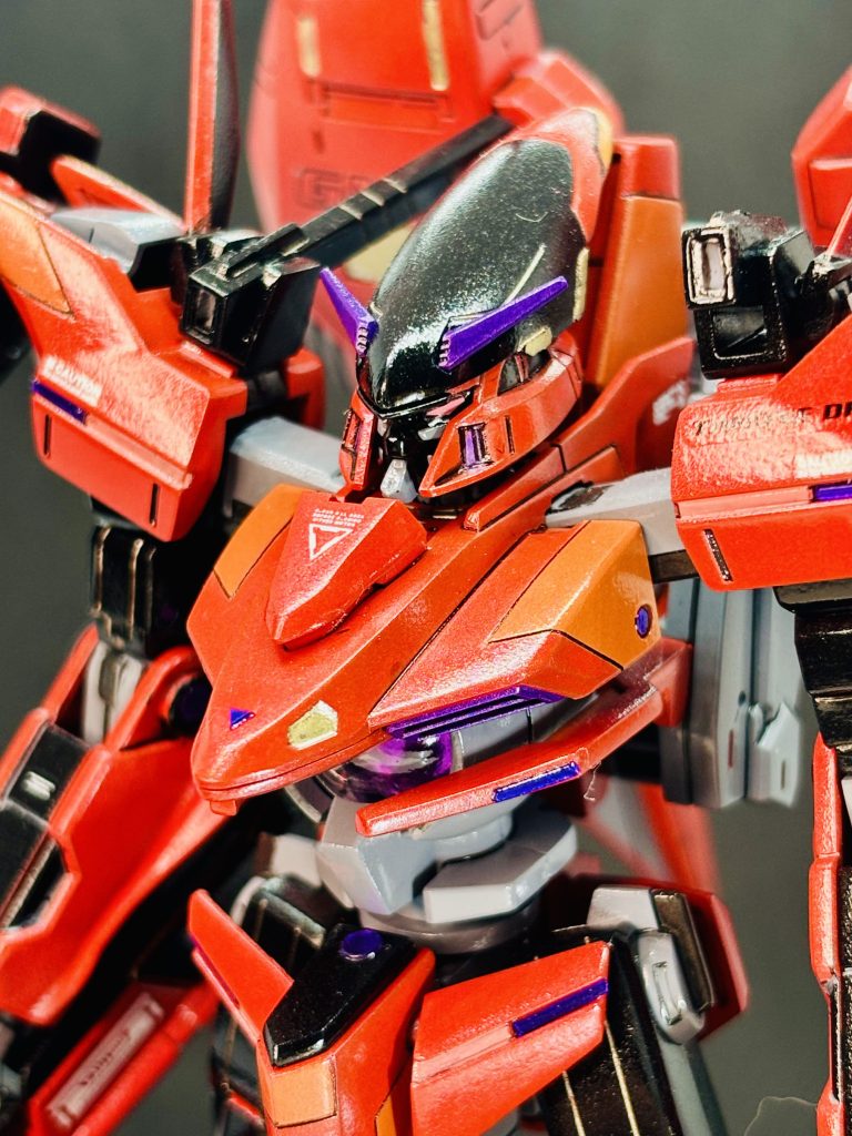 HGガンダムスローネドライ