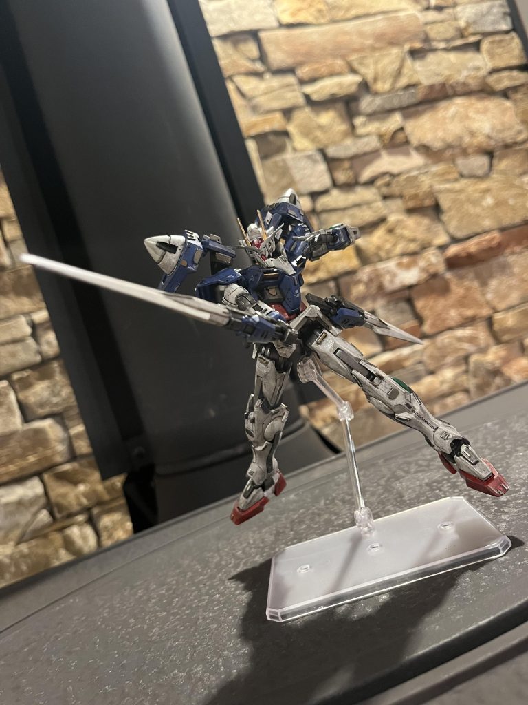 そしてここからは、GNソードIIを構えてポージング!!