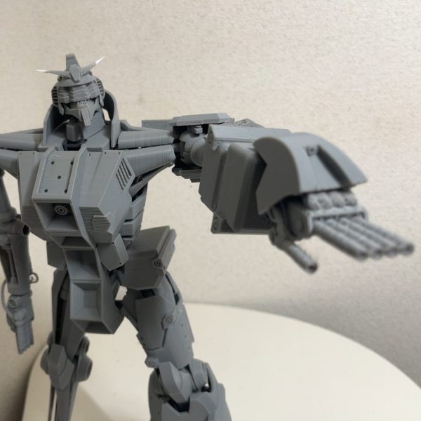 サイコガンダムGQの左側の装甲ができました。