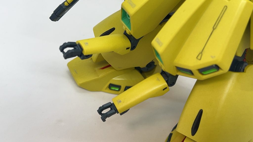 隠し腕は卑怯ですよね。