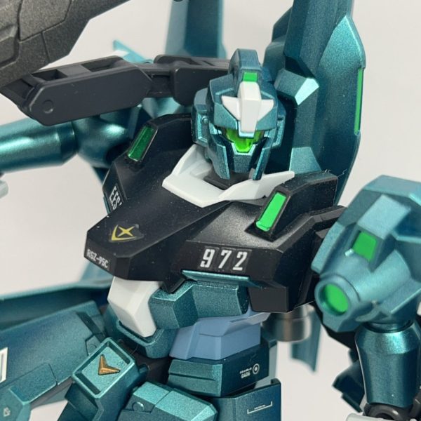 HG リゼル（隊長機）