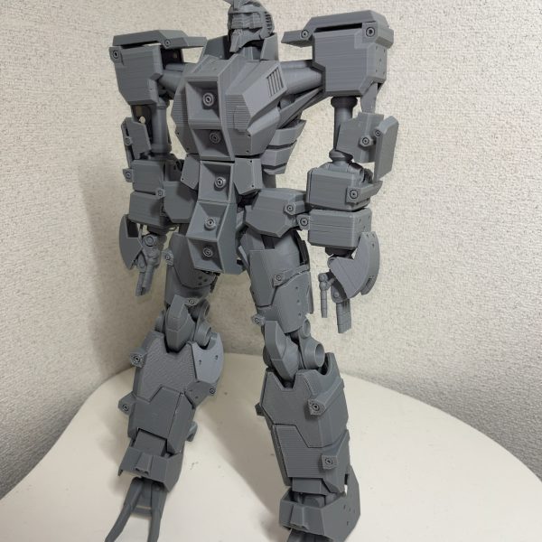 3Dプリンタでの出力できました！表面処理と塗装に移ります。（2枚目）