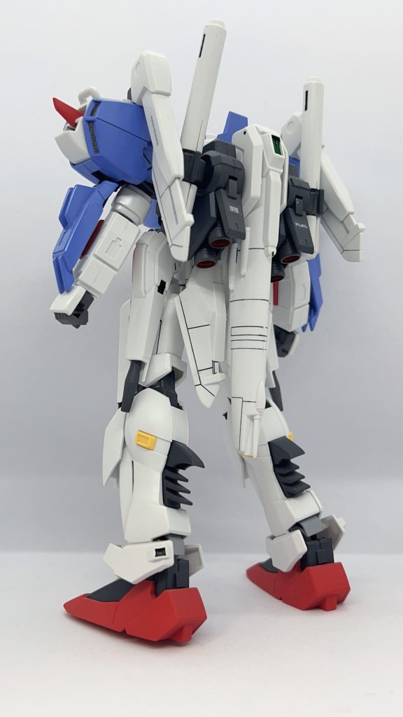 スペリオルガンダムのままていて欲しかった。