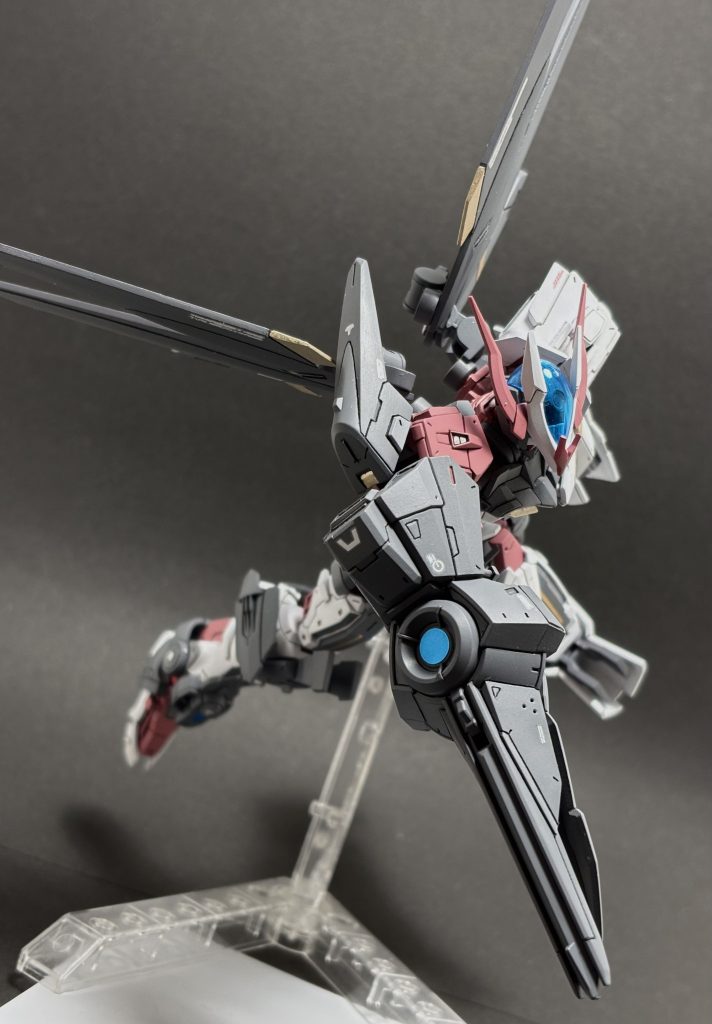 ガンダムアストレイ　ノーハンド–5枚目/制作者：LEDsen