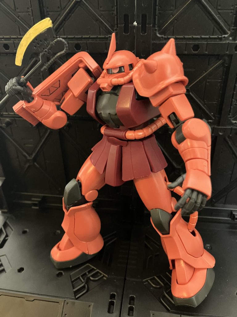 可動範囲が結構広いので、ポージングがうまく決まります。