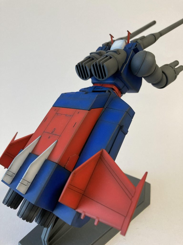 なんか強そうGスカイ・イージー用の接続パーツを短く加工したのも、この形態にしたかったから。が大きいんです