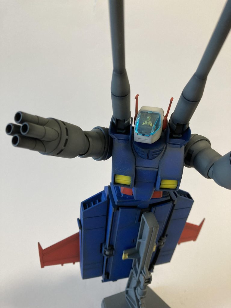 腰の回転も可能