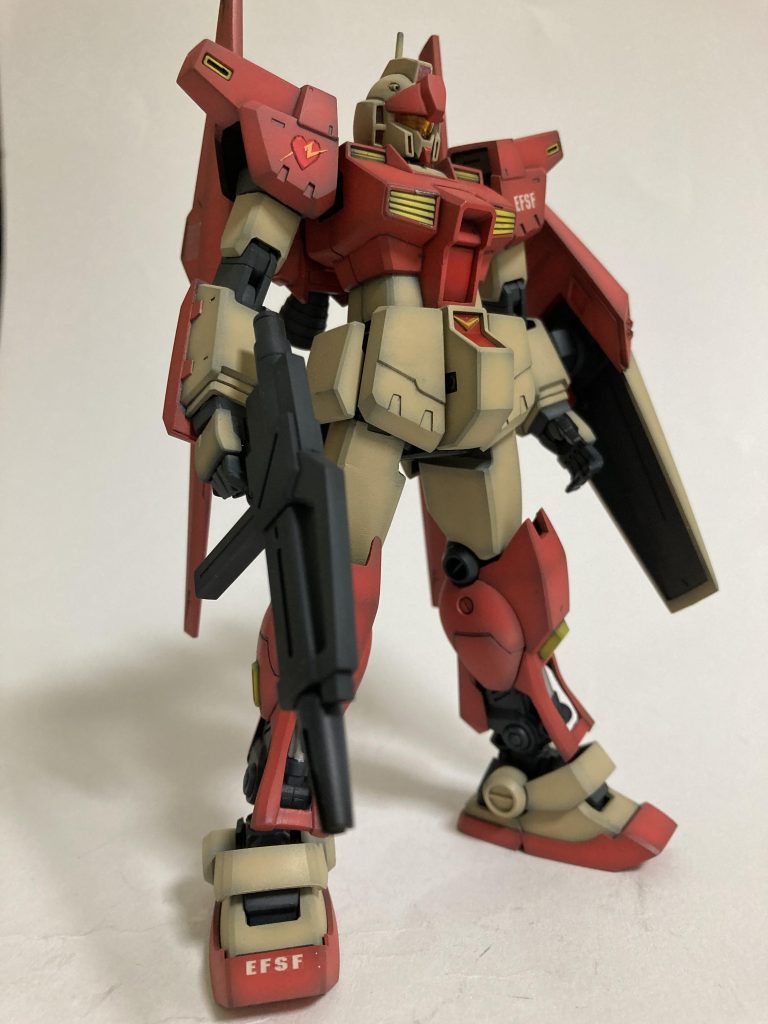 特徴が無いのが特徴のジム・カスタムに、あえて味付けをしていく経緯からか、本機プロジェクトのコードネームは『サラダ』であった(サラダの語言は、塩で味付けすることを意味するらしいです)