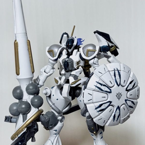 ギャン儀仗隊所属型