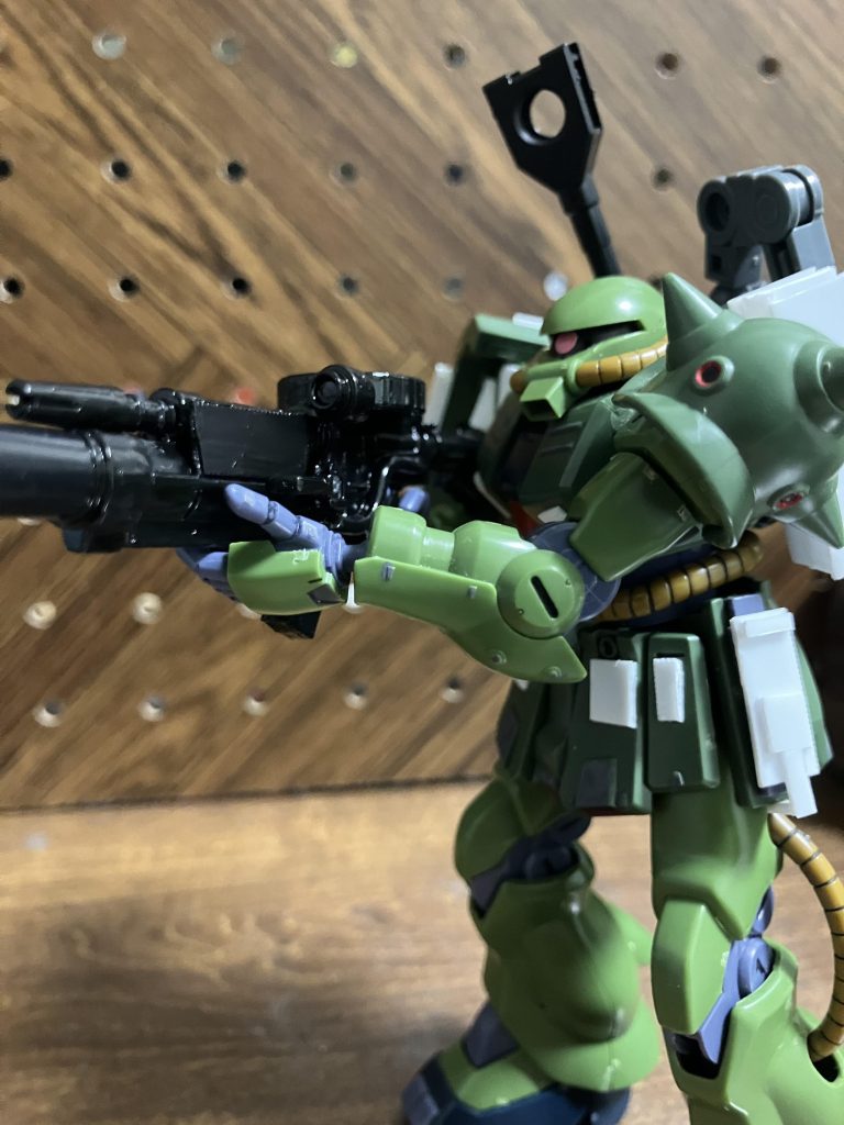 汎用型ザクマシンガン装備シーン