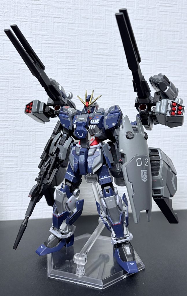 新型の方がシュッとした見た目に