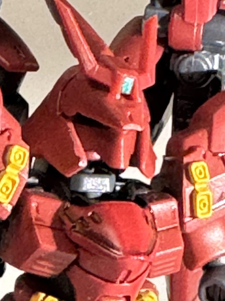 目をホログラムグリーンにしましたが見えません