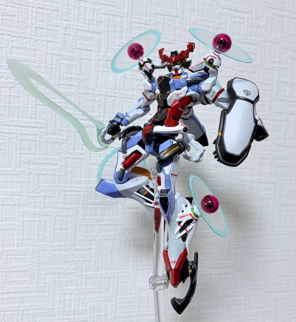 青は水色っぽい青にしました