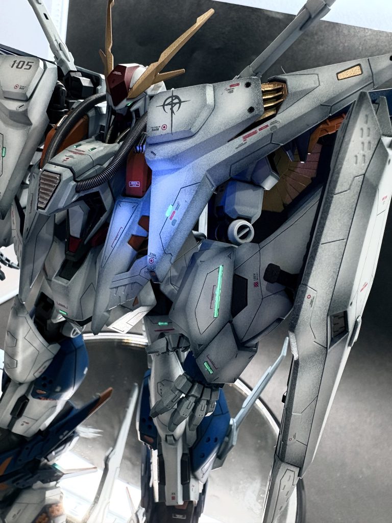 クスィーガンダム