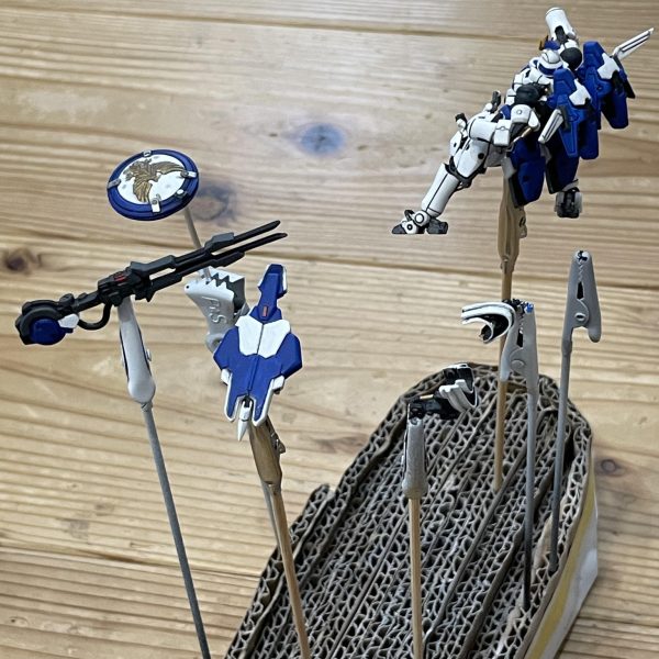 完成まであとちょっと長かったけどなんとか完成出来そうです。シールド余ったんでスタンドに再利用しようと思います。（2枚目）