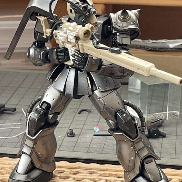 HG ザクⅠ スナイパータイプお試しで、ヘッドをすげ替えてヘッドスコープのサイズ感&雰囲気を確認。結構良さげな感じなのでコレで進めることにする（2枚目）