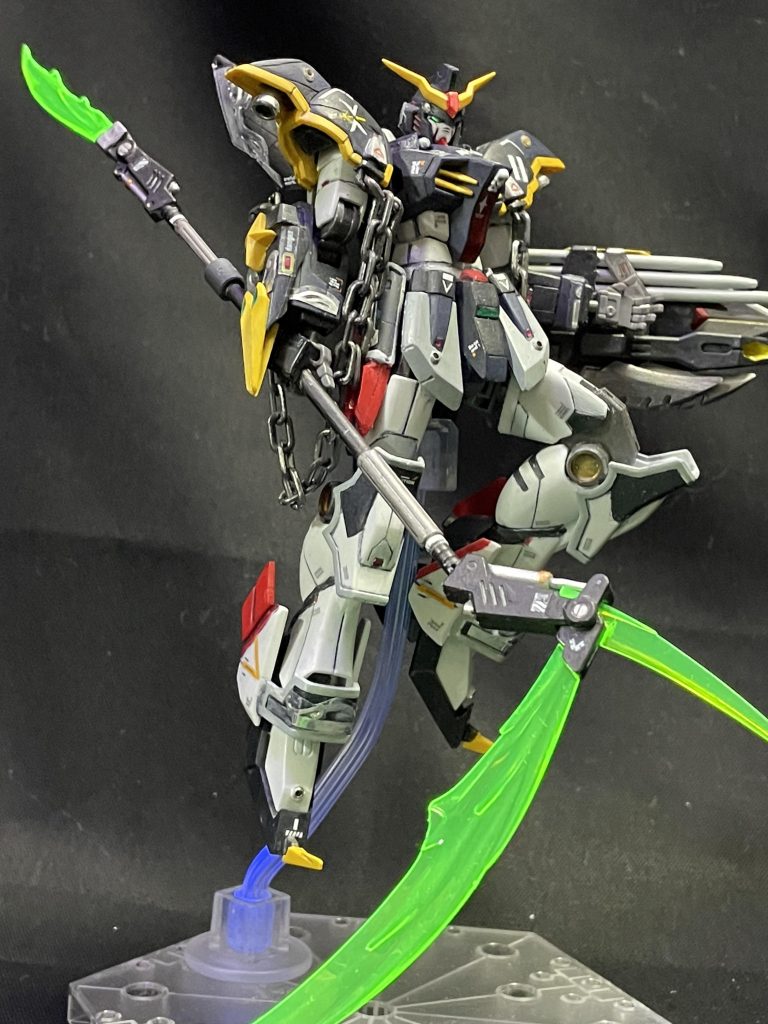 ビームサイズの収納時パーツも使用して大鎌に