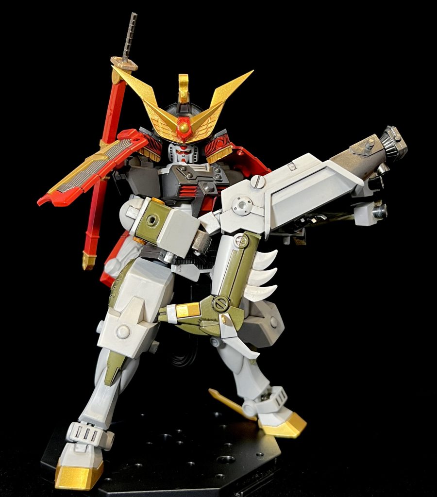 爆雷筒『大目牙』馬の頭部を含めることでさらに大型化しました巨大武器を両手で抱えるこのポーズがお気に入りです