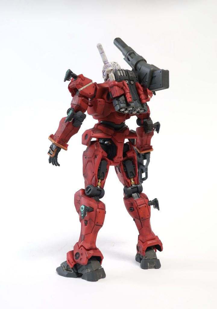 正史におけるGMの立ち位置でガンキャノンの量産機という設定が面白いです。素直にかっこいいと思えるデザイン