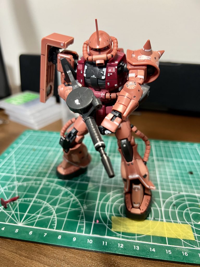 あと初期のRG特有の組みにくさとパーツの取れやすさにやられましたね…色々やってたので完成までにすごく時間がかかりました。