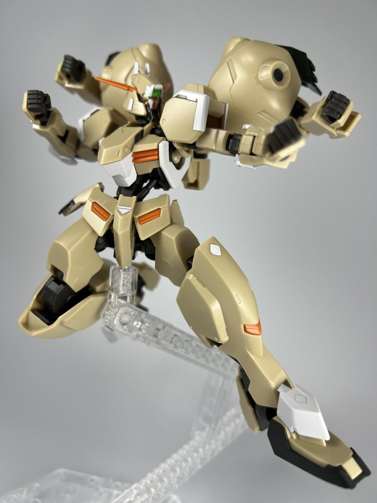 The脳筋機体ですよね。アキヒロの戦い方とマッチしてると思います。