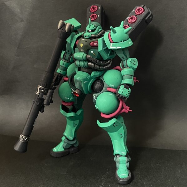 ララァ専用ザク (GQ)