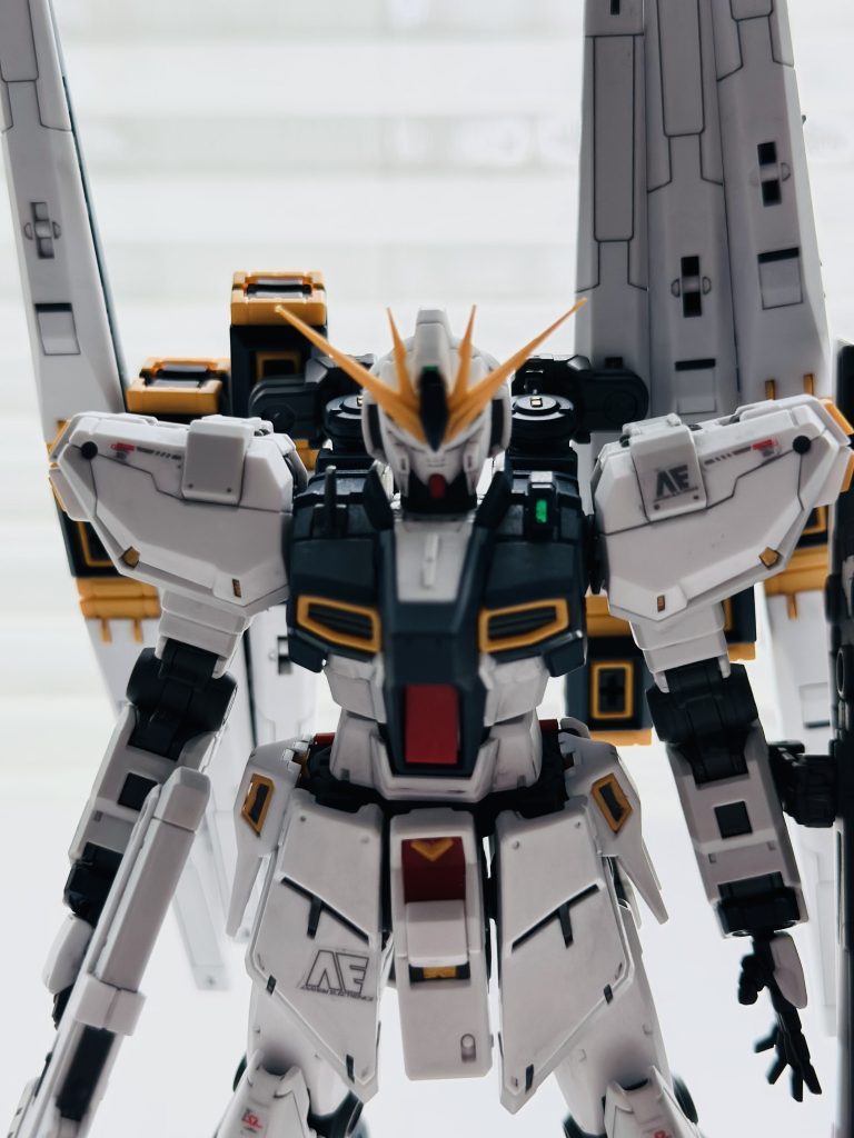 RG νガンダムダブル･フィン･ファンネル装備型