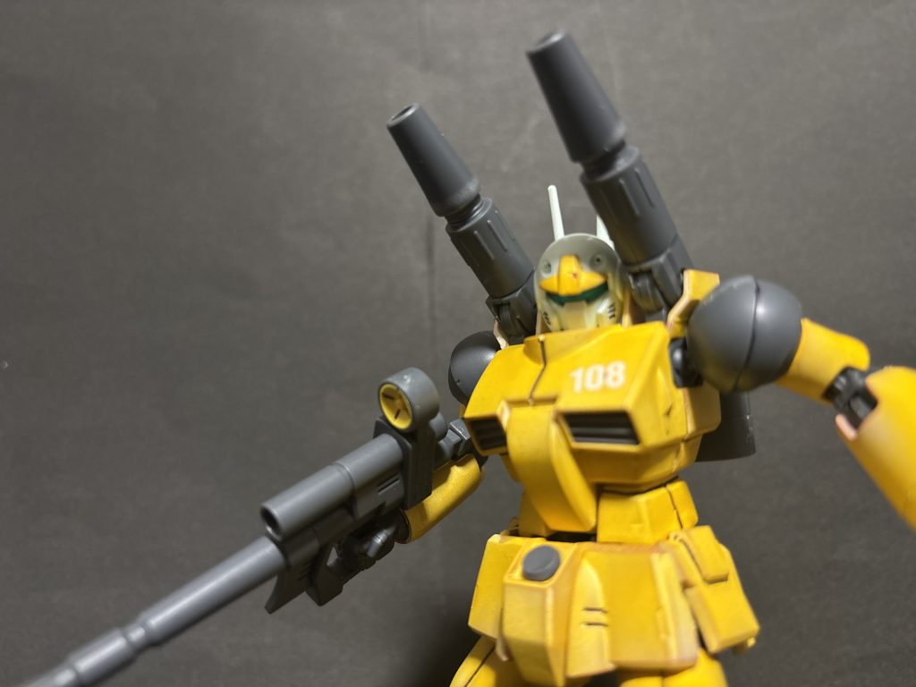 ファースト世代のガンプラファンですがガンキャノンは初めてでした。作ってみるとなかなかいいガンプラですね。