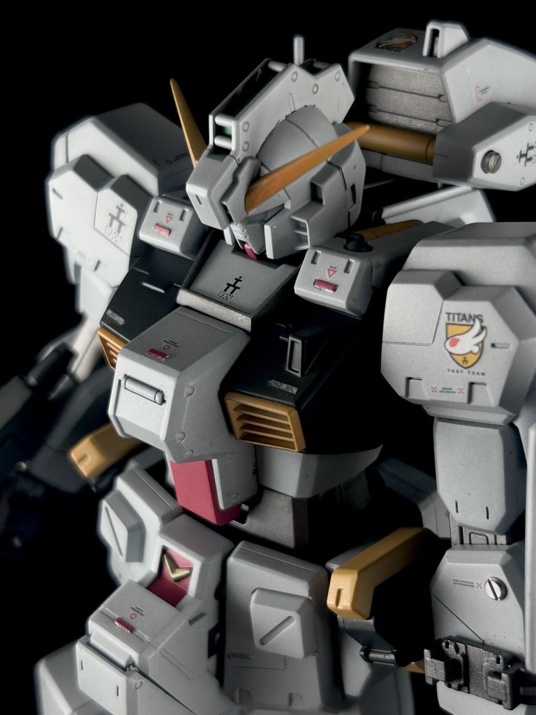 ＭＧ 1/100 ガンダムＴＲ－１ ［ヘイズル改］
