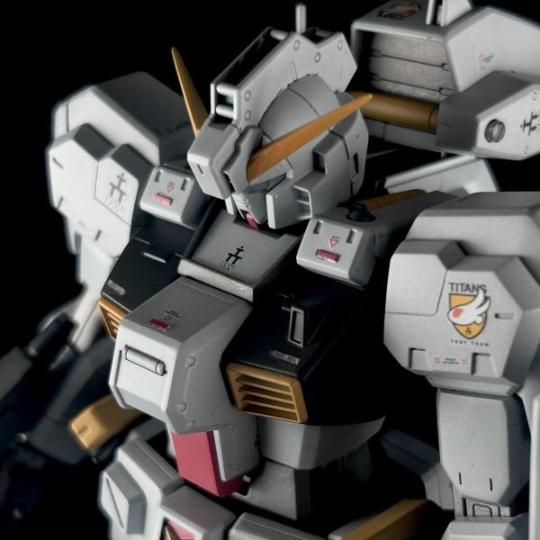 ＭＧ 1/100 ガンダムＴＲ－１ ［ヘイズル改］