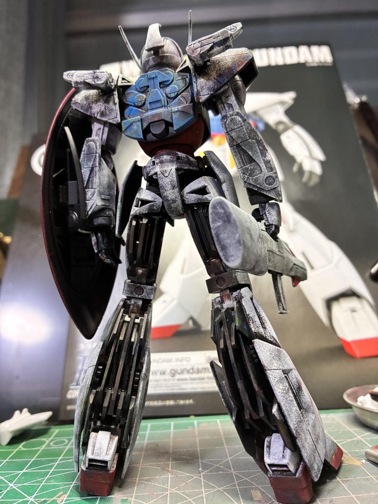 足首折りました…。久しぶりに。