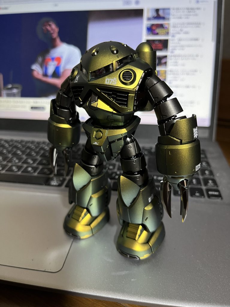 RGズゴック-ムーンゴールドシルバー-