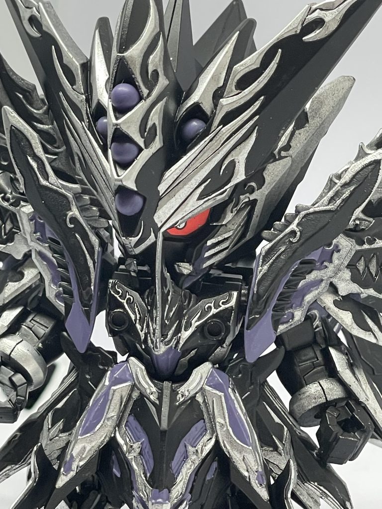 アップにすると結構雑に塗ってます。気力が続かないんです。