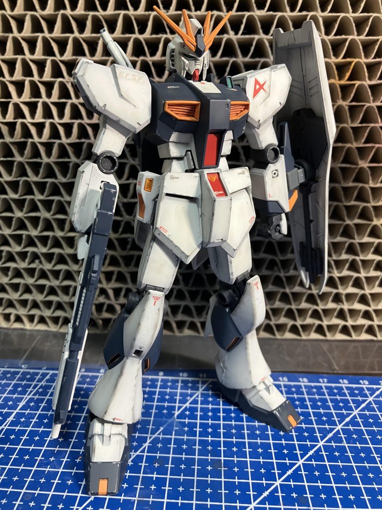 νガンダム–4枚目/制作者：samsam1019