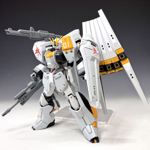 νガンダム アサルトシュラウドシステム装備型