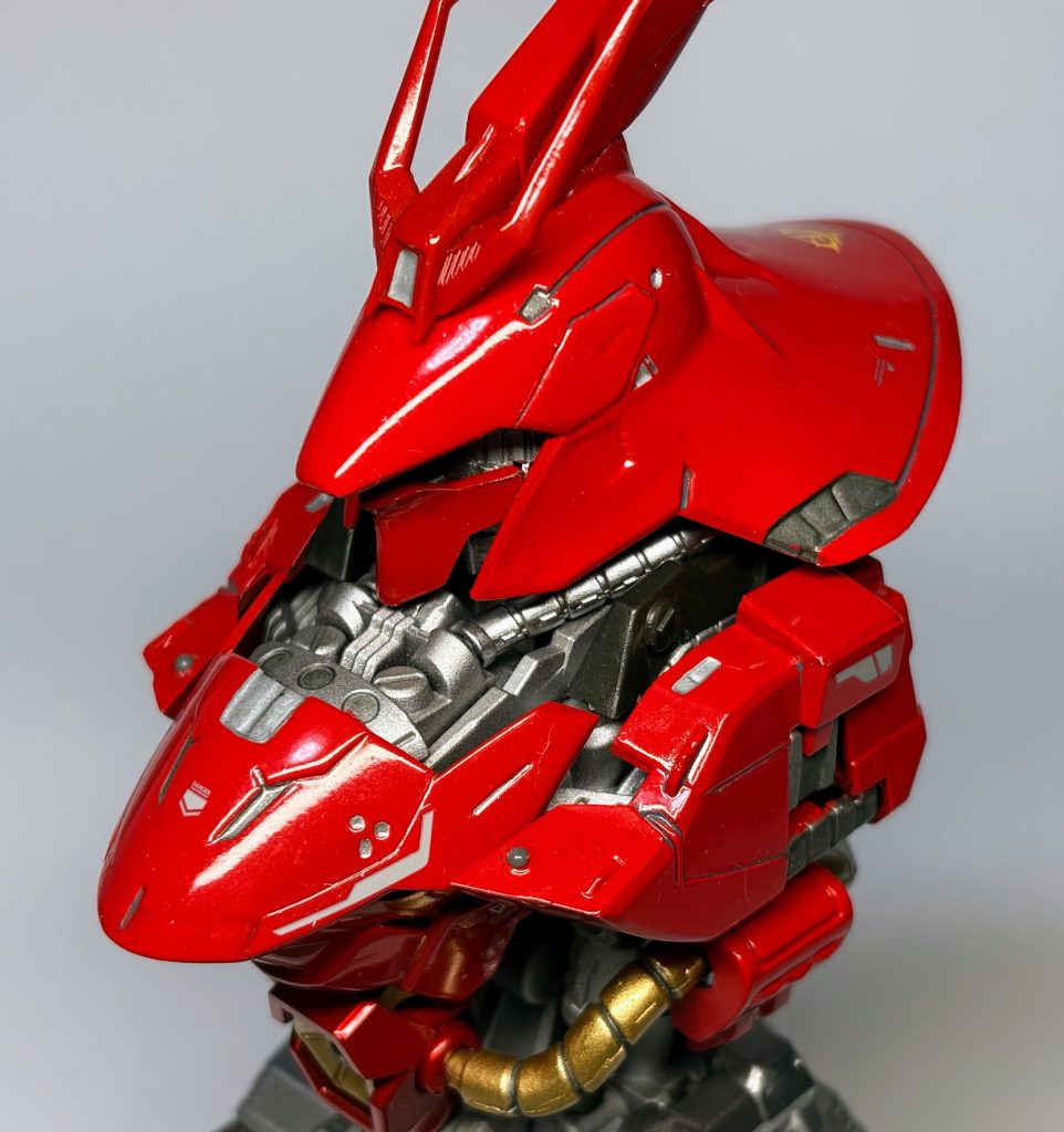 メカニカルバスト　サザビー