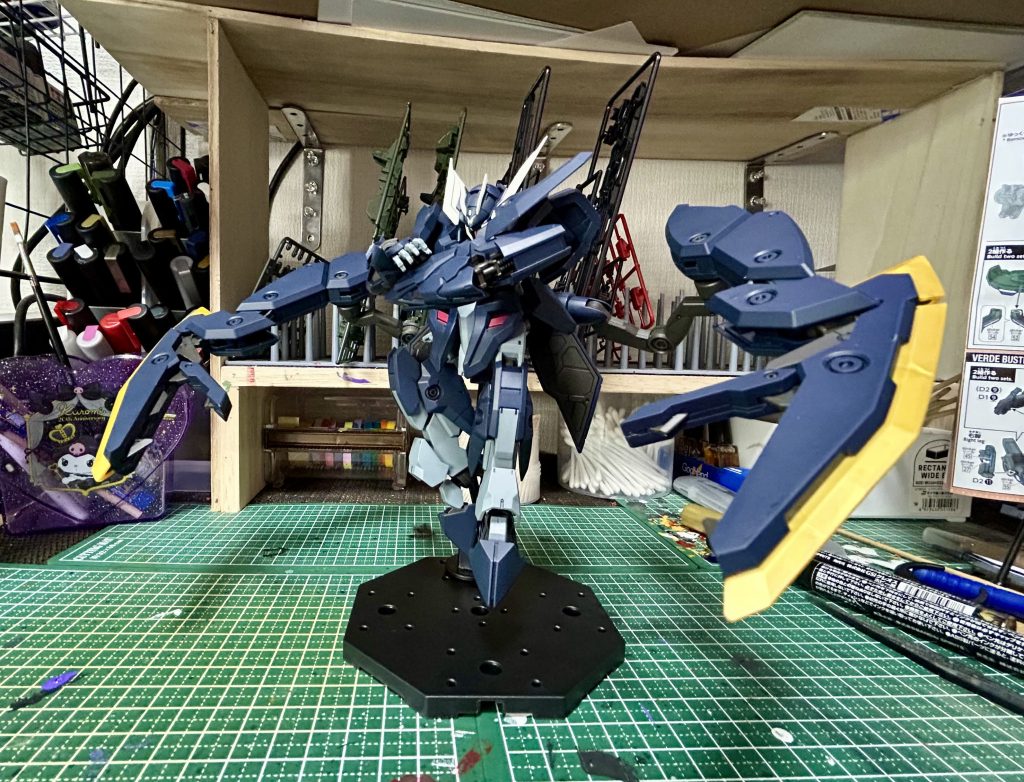 そして一番のお気に入りのポージング！！！この強者感、ボス感を漂わせる雰囲気‥たまらん！！！( • ̀ω•́ &nbsp;)噂では作中最初の方しか出ないとかなんとか‥(¯∀¯;)それでもこのポージングは強者感しかを感じ得ません！！！