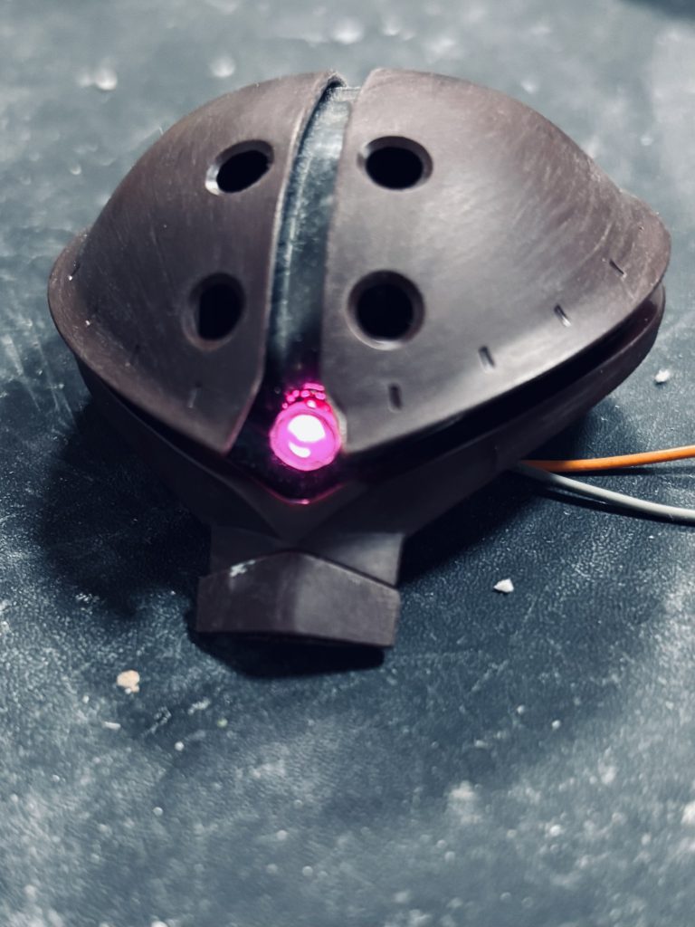 そんなこんなしているうちに、モノアイ電飾を思いついて〜✨アッガイ頭部は空間も広いし楽勝でした🛠️