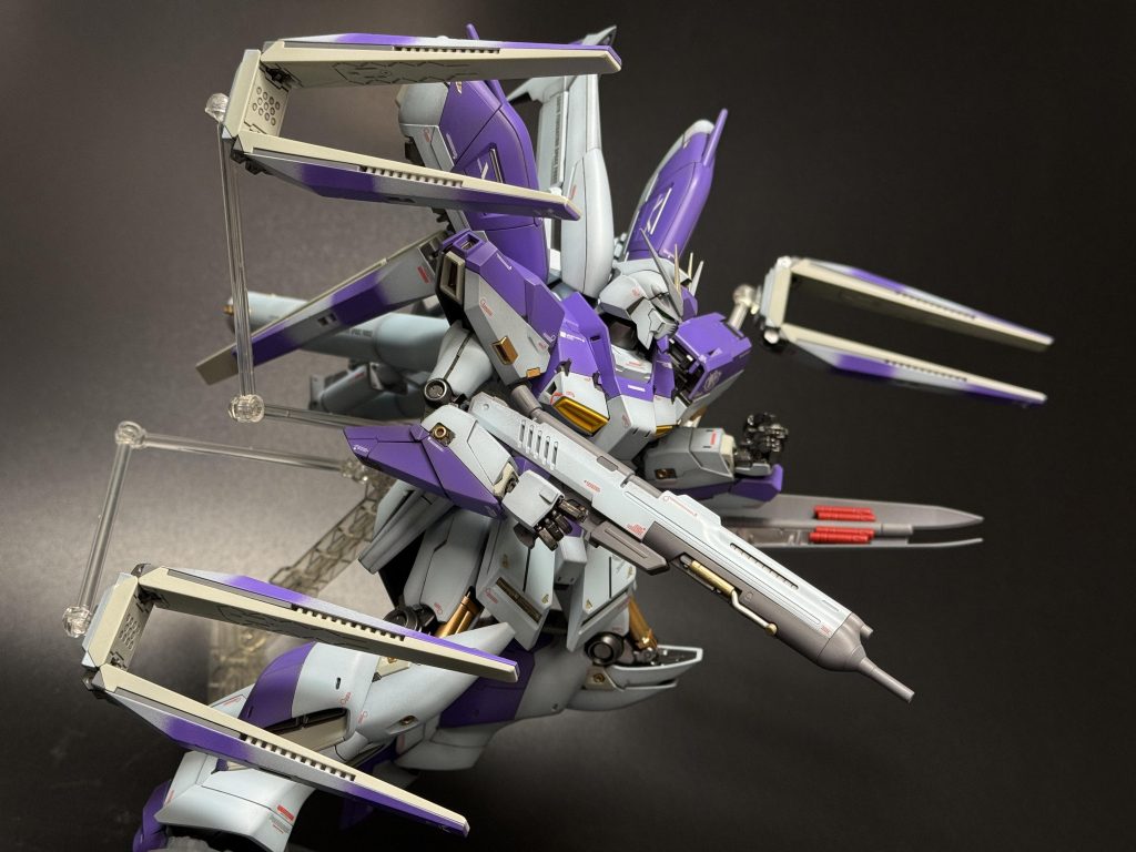 付属のスタンドもフィンファンネルの射出状態再現パーツもめっちゃ使いにくいかったです笑それでも付属してるだけでも有難い😂