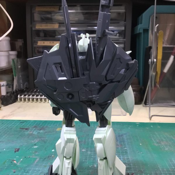 旧キット　1/144 ターンXです。古いキットですがディティールは多めかつ細かく入っており、プロポーションも悪くない。元のキットの良さを生かしつつ気になる箇所を改造していこうと思います。制作記とは言いつつも制作は終わっているので実際には備忘録です|*ﾟДﾟ|┛︎写真が少ないので内容は極薄になっております(; ´_ゝ`) ﾌｯ（5枚目）