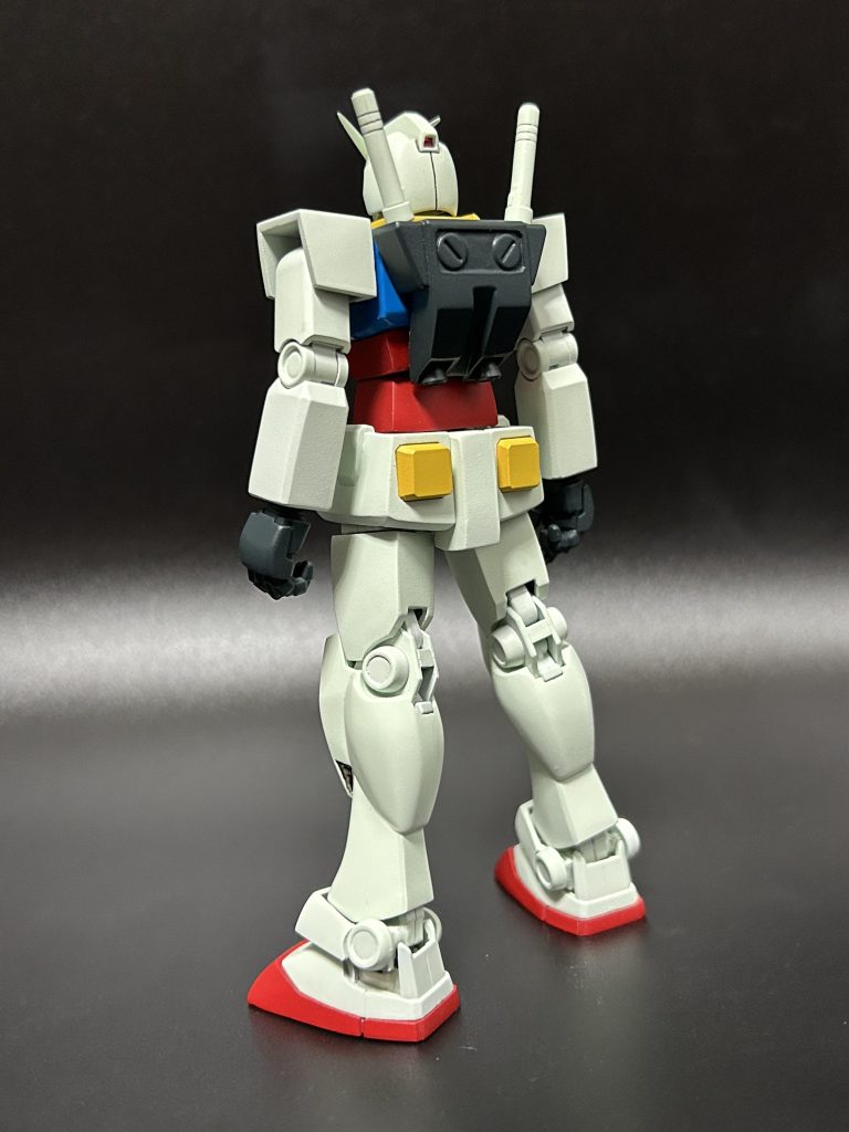 GQ版ガンダム–3枚目/制作者：糖分