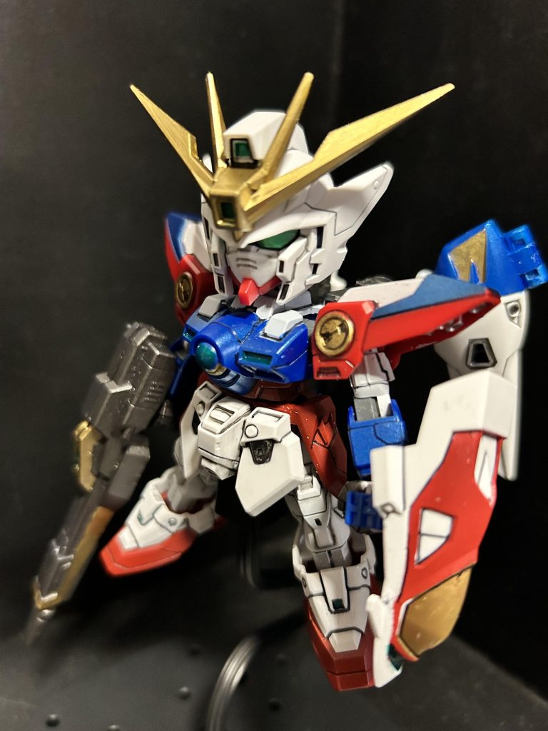 積みプラん中から久しぶりにSD系を作りました。バスターライフルが分割できなかったんが納得できなかったんで、弄ってたらこうなりました。