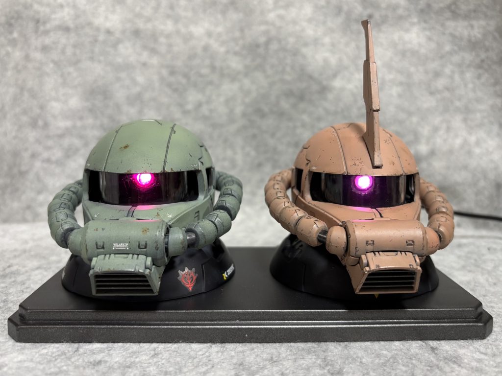 たいした下地処理も何もしていない突貫🛠️で雑な所もありますが😂いつものHGとは違ってスペースもあるし、作業も楽ちん😁せっかくなんで会社のPCとこに飾っておこうと思います❗️最後までご覧いただきありがとうございます🙏