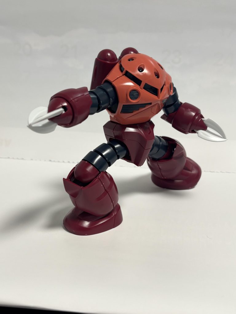 こうして完成したのが「トロピカルズゴック」です配色をめっちゃ悩んだ記憶があります完成した時の充実感はプライスレスでした現物はもう無いのでRevive版です当時何系の塗料使ったのか…水性の蛍光塗料はスケスケで再現に苦労しました（汚くてすいません💦）