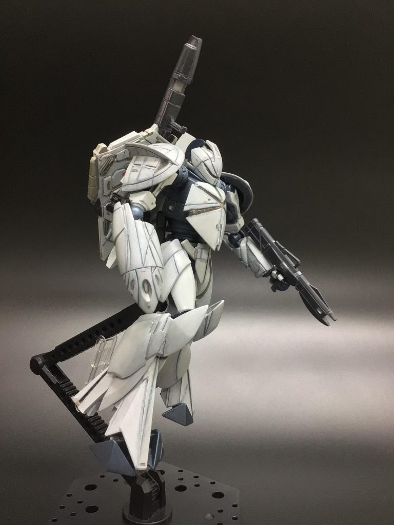 ビームライフル装備。