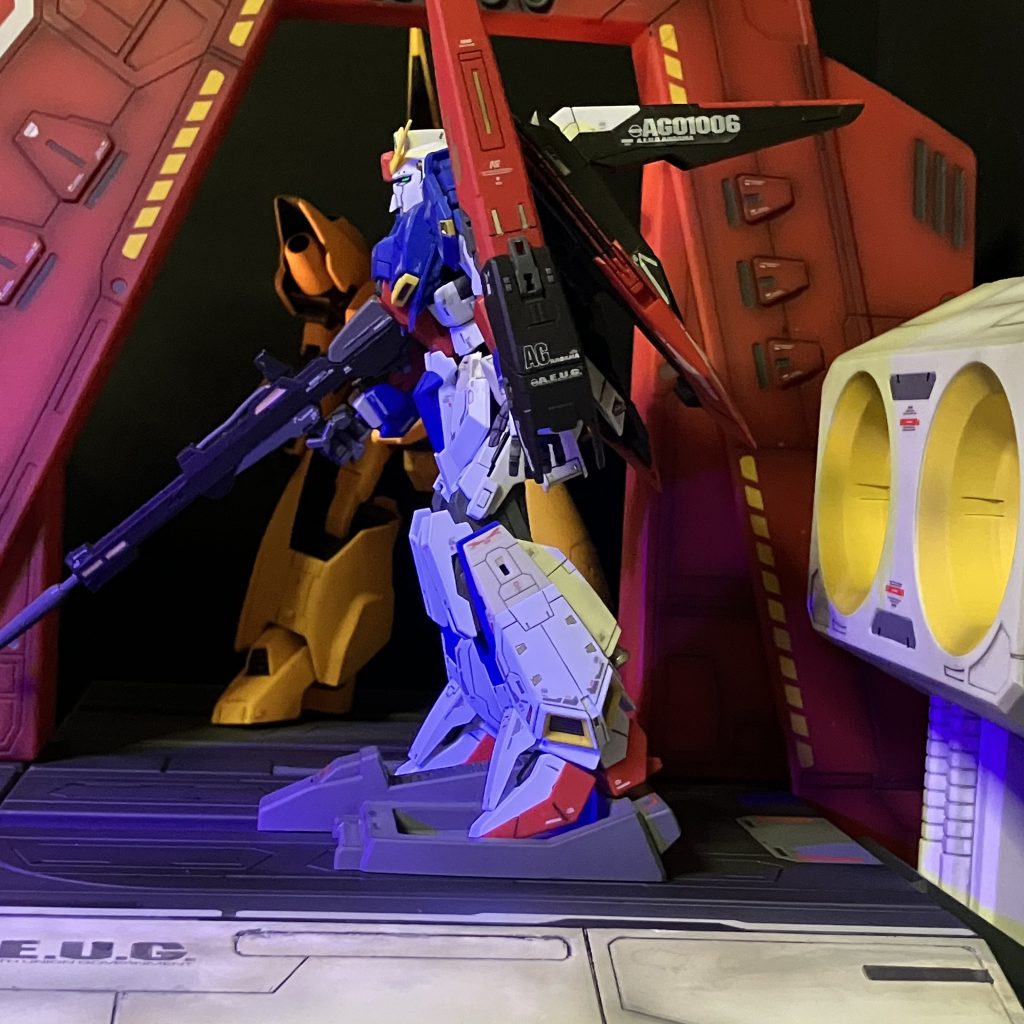 横から見るとまだマシかな