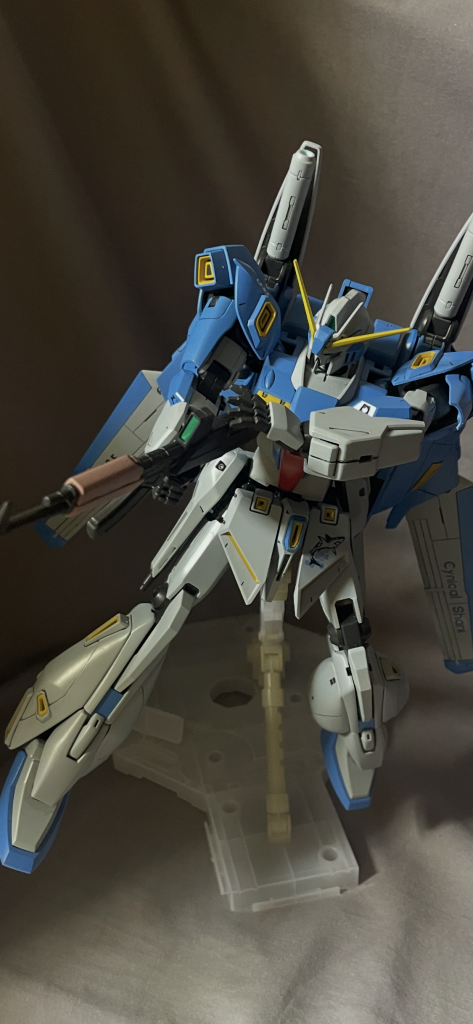 猟銃っぽいライフルが斬新ですよね♪