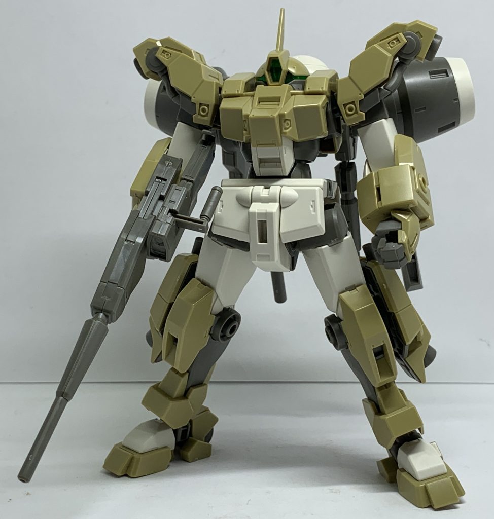 立ち姿。後ろ姿は撮影し忘れたので割愛……